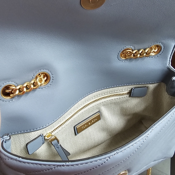 Tory Burch Kira Chevron Small Leather Shoulder Bag Rainwater Blue - Picture 4 of 16